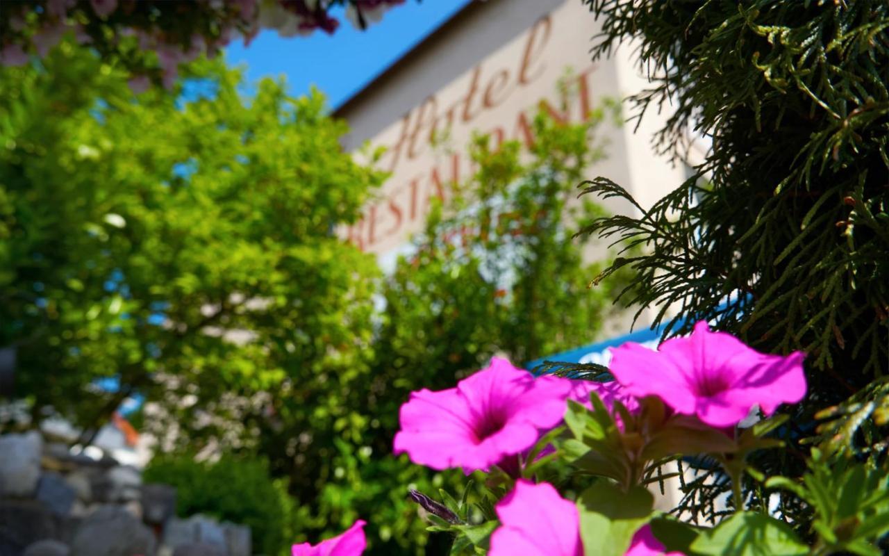 Hotel Schaeffer - Steakhouse Andeo Gemunden am Main Exterior photo